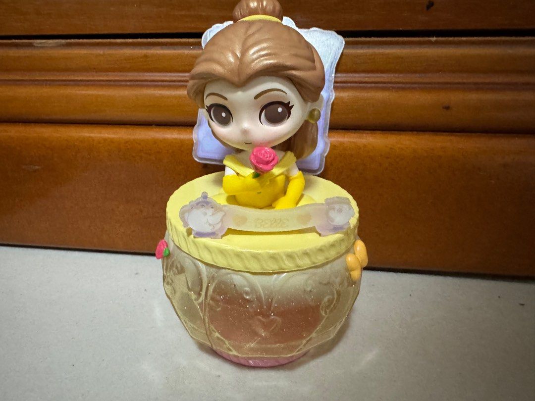 Miniso Disney Princess Belle (Blind Box Jewelry Box Edition), Hobbies