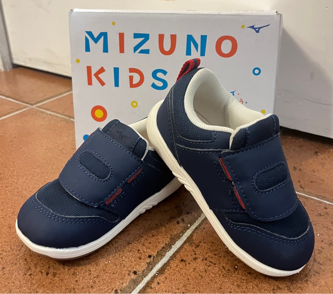 Mizuno children's shoes new arrivals