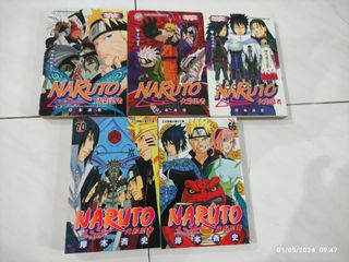 Naruto Manga Box Set 1  Manga box sets, Graphic novel, Boxset