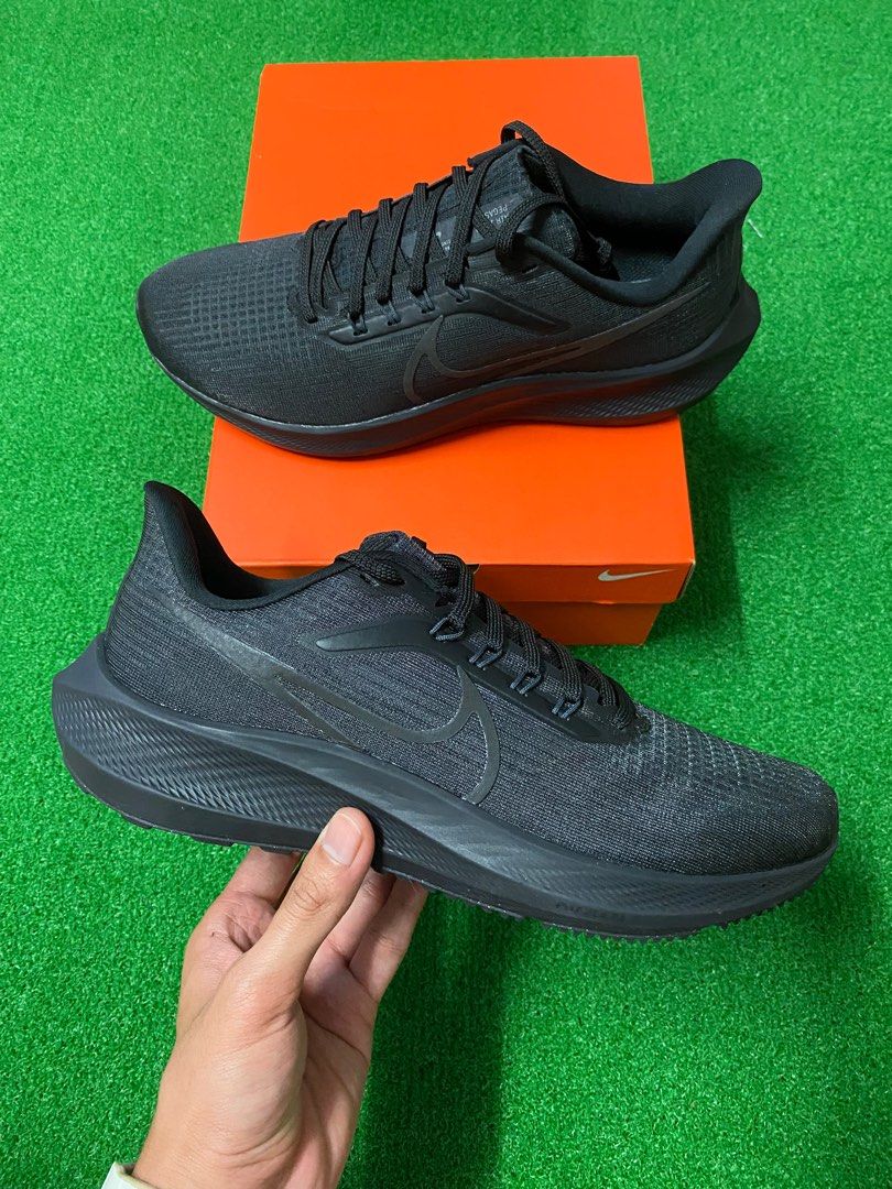 Nike zoom fly sales or pegasus 35