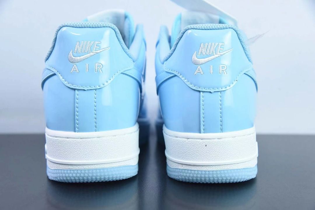 Nike air on sale force 07 patent