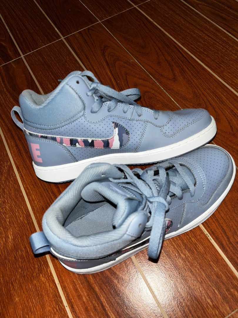 839977 nike on sale