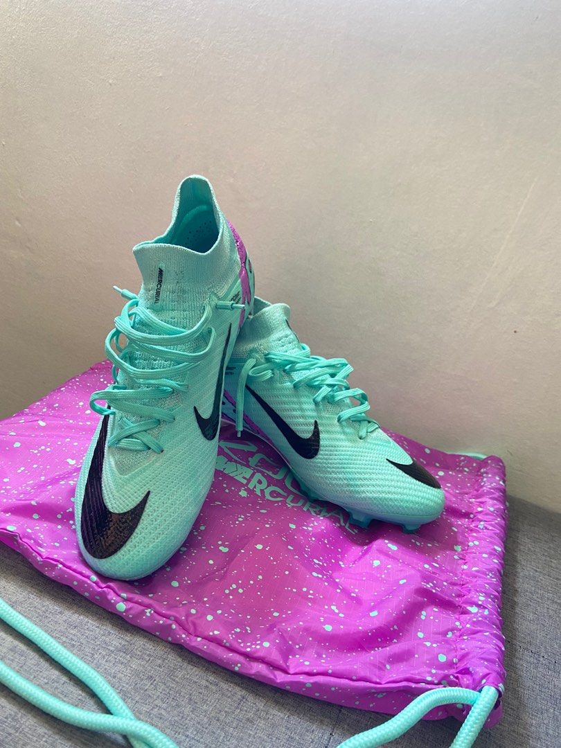 nike mercurial superfly size 8