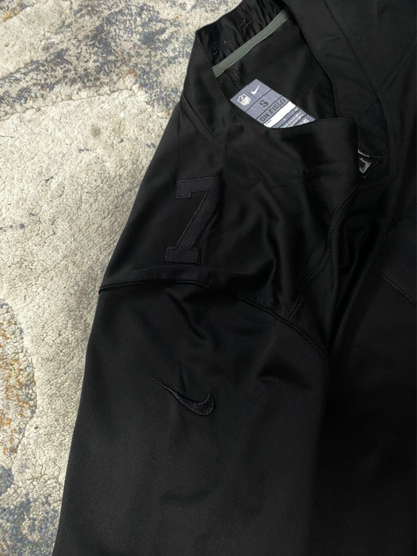 NIKE NFL KAEPERNICK JERSEY Men s Fashion Activewear on Carousell