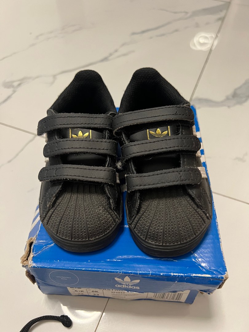 Nike Superstar, Babies & Kids, Babies & Kids Fashion on Carousell