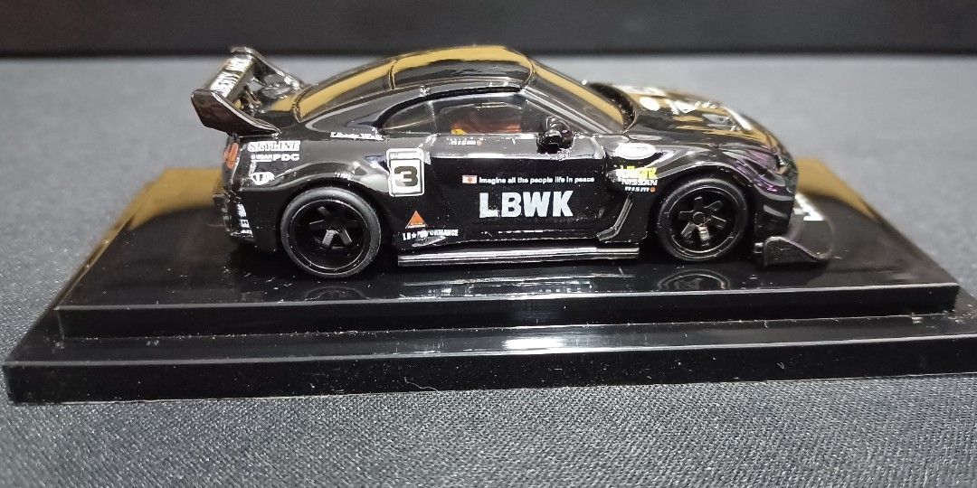 Hot Wheels custom Nissan gtr r35 LBWK custom black.interior custom ...