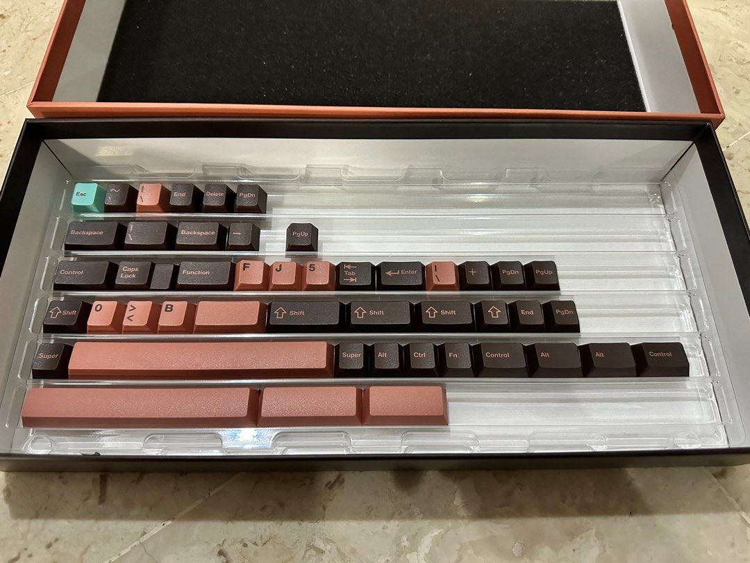 NovelKeys Cherry PBT Copper, Computers & Tech, Parts & Accessories ...