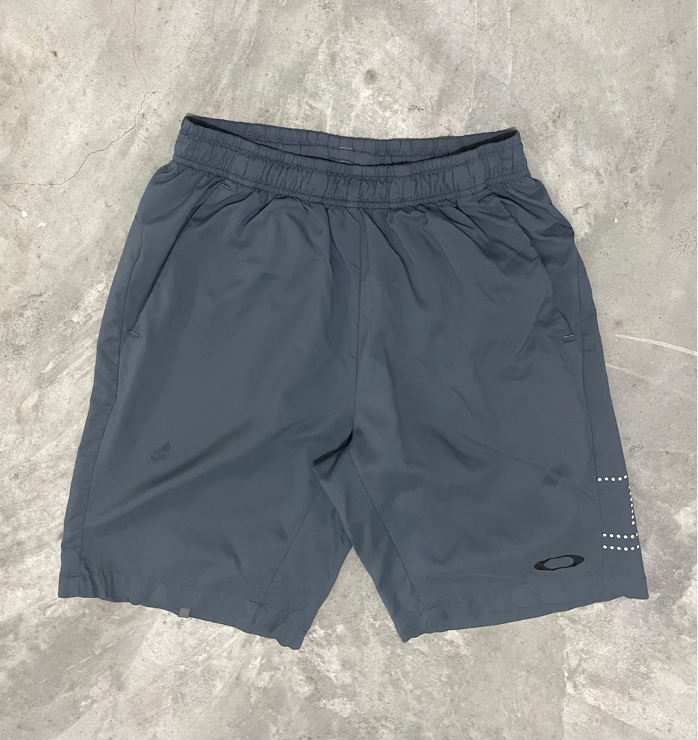 Short hotsell jeans oakley