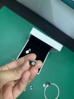 (Category: ) located in . Submitted by mypreloved6 (Listing ID 1276897610, Image 1). Description: .