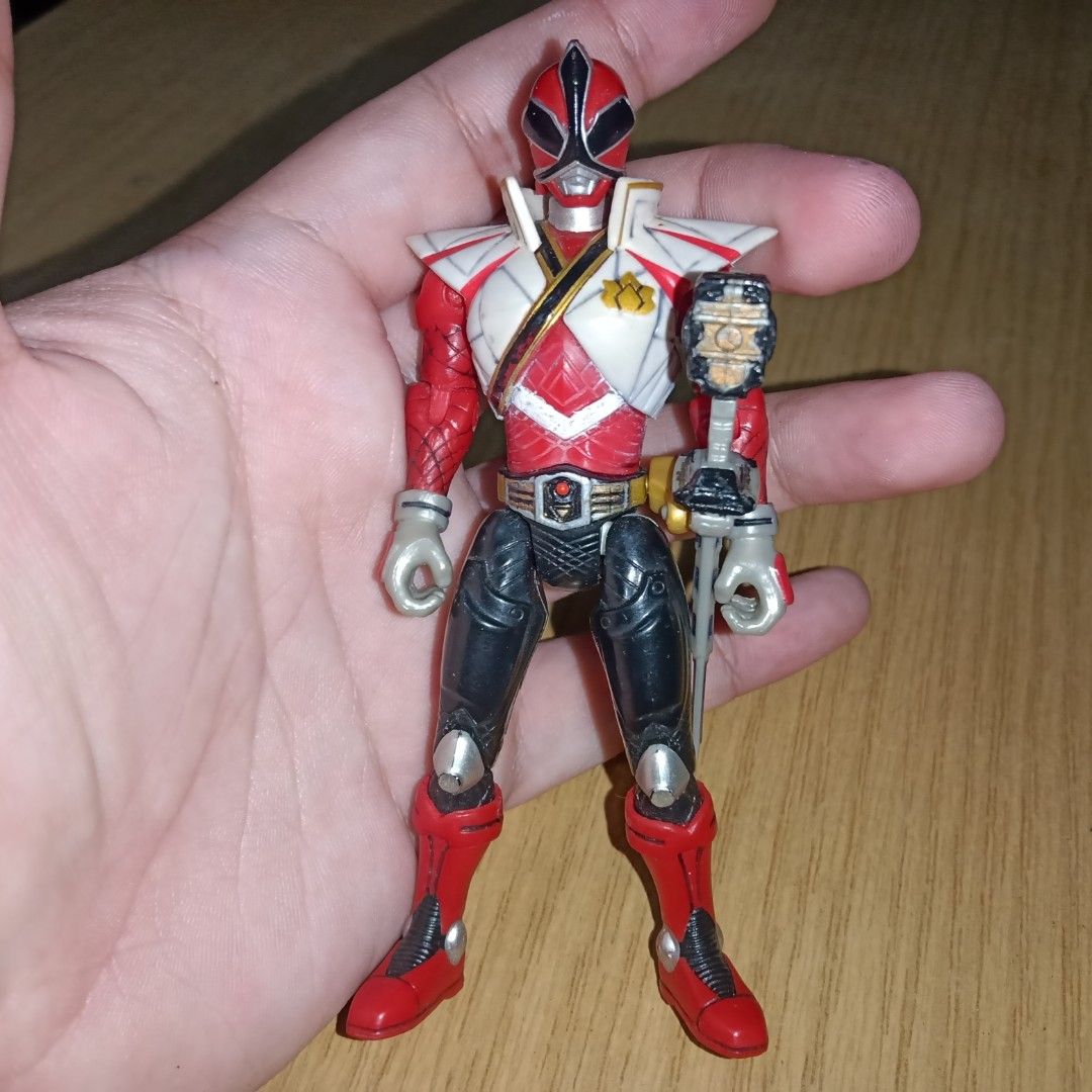 Power ranger 2 figure Samurai Red Super mega ranger ＆Mega force Metallic  Force Robo Knight （Kulai meet-up only,cant pos）, Hobbies & Toys, Toys &  Games on Carousell