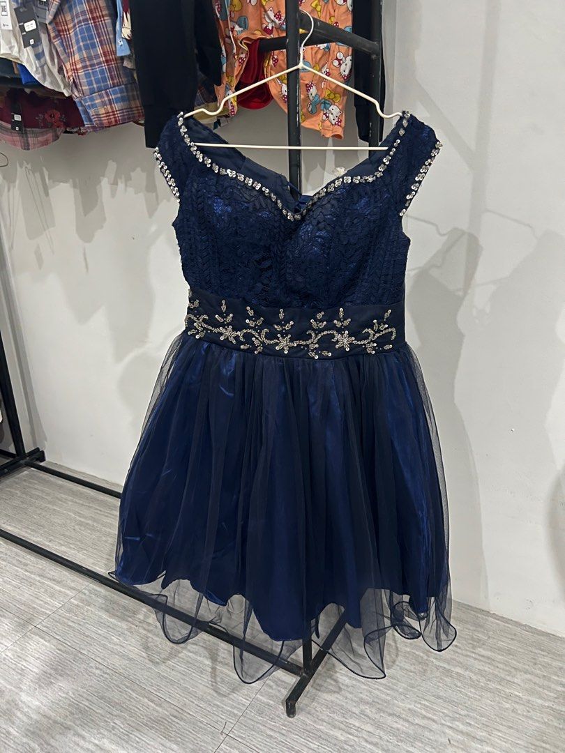 Cocktail gown for debut top