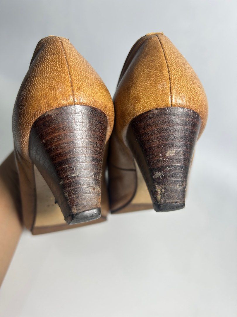 Riz Shoes Brown, Women's Fashion, Footwear, Heels on Carousell