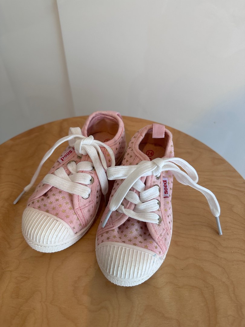 Seed shoes top
