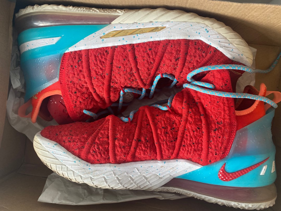 Sepatu basket on sale nike lebron