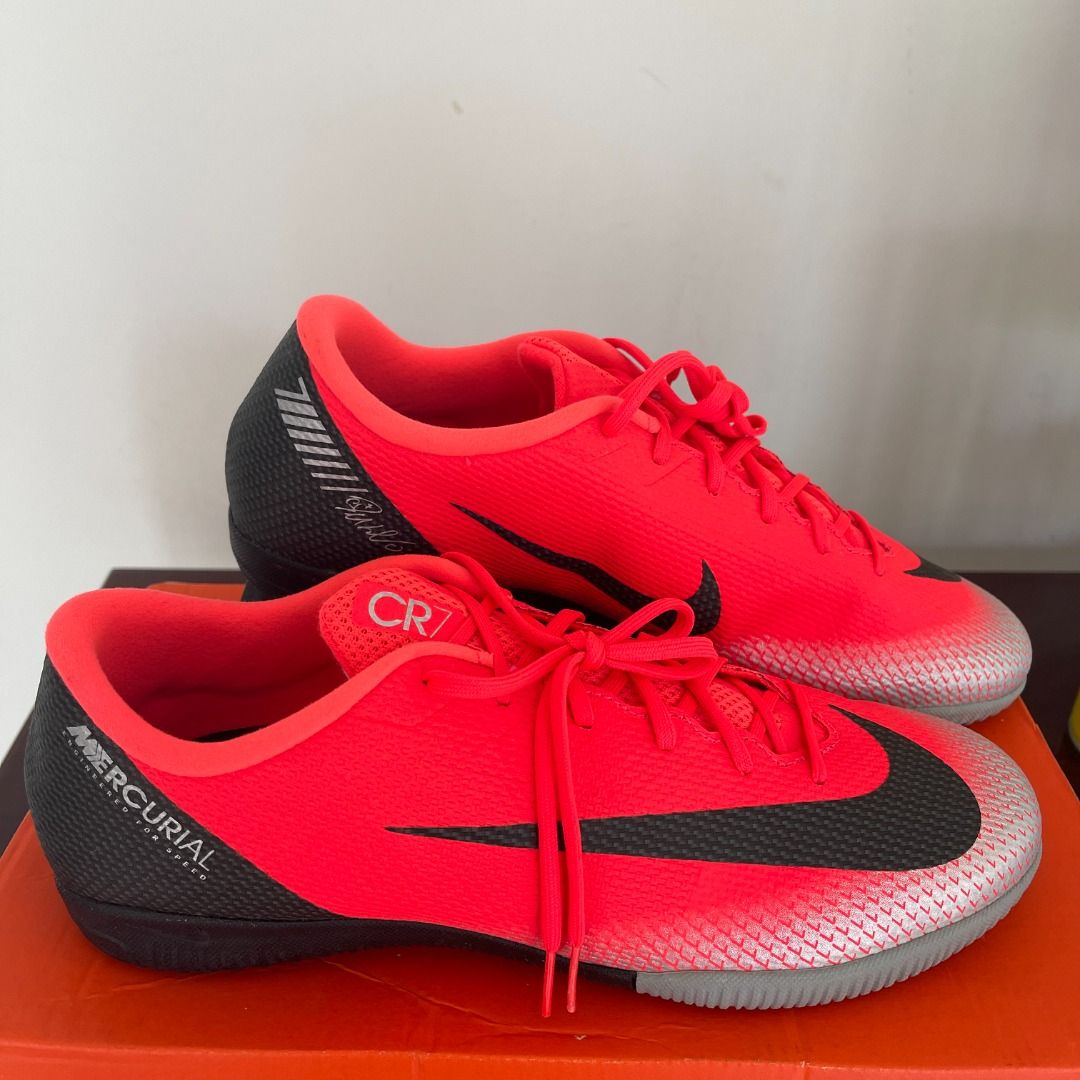 Sepatu futsal nike cr7 original outlet