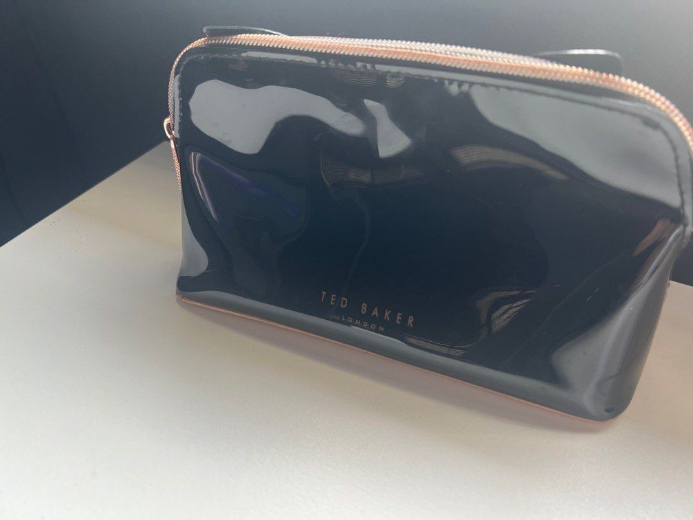 Ted baker store cat wash bag