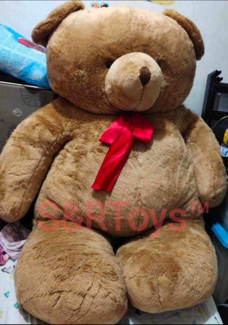 Teddy Bear (Category: Plushies & Soft Toys) located in Manila. Submitted by sandrtoys (Listing ID 1276872645, Image 1). Description: Bear CuddLer Giant Teddy Bear Php 3,000 √ With Dust Bag (from Bear CuddLer) √ No FLaws √ Washed and maintained √ FREE SHIPPING (Metro Manila OnLy) 🛵 GRAB 🛵LALAMOVE 🛵 BORZO 📌 Loc Sta Ana,Manila.