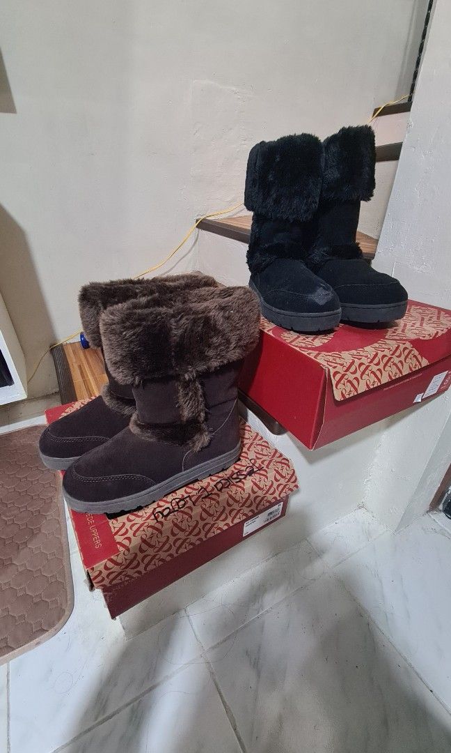 UGG inspired Boots brown (Category: Boots) located in Imus. Submitted by hellobias (Listing ID 1276831985, Image 3). Description: selling ugg boots brown never been used.message me if interested and send mo picture of this item payment is thru gcash shipping item thru sco/sdd/ggx.