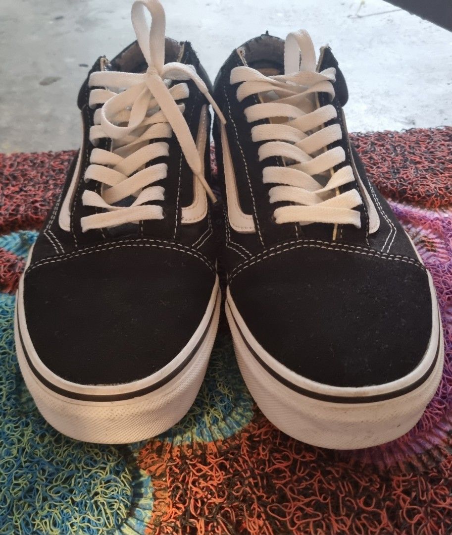 Vans old skool black 9.5 new arrivals