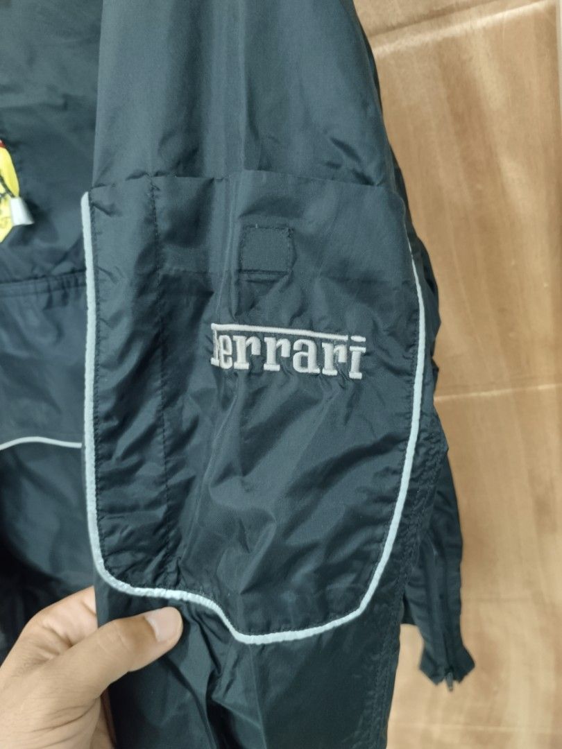 Vintage jacket ferrari, Men's Fashion, Activewear on Carousell
