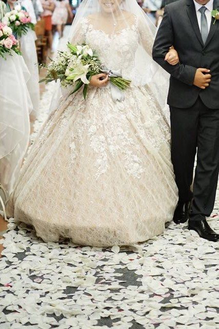Wedding dress top brokat