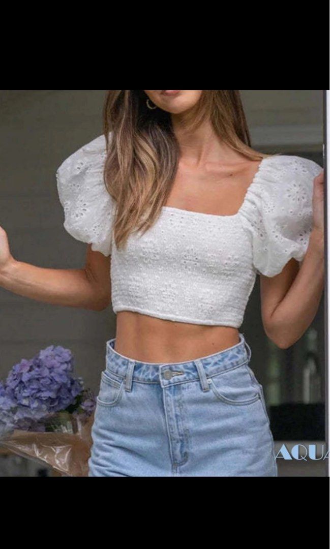 White Puff Sleeves Crop Top (Category: Blouses) located in Quezon City. Submitted by patbrandeditems (Listing ID 1276956984, Image 1). Description: See last ohoto for actual pic.