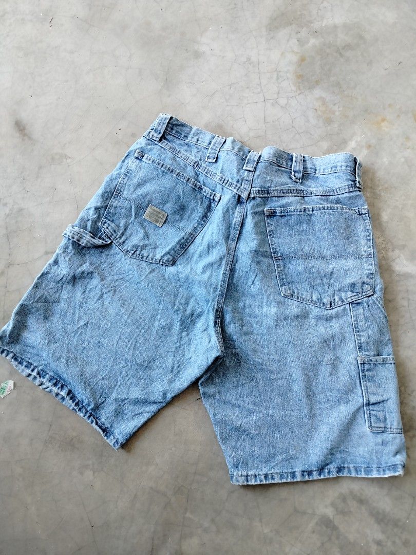 Wrangler carpenter shorts hot sale