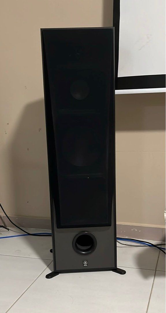 yamaha NS 8390 tower speaker, Audio, Soundbars, Speakers & Amplifiers