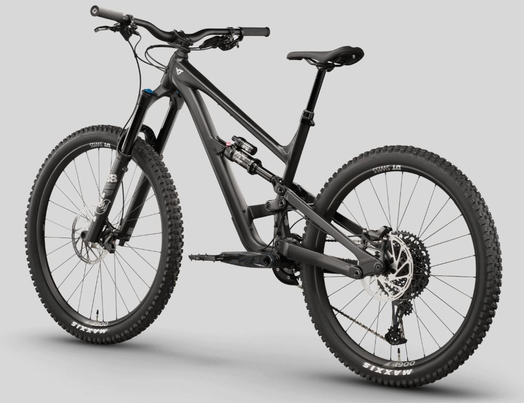 Yt capra black sale