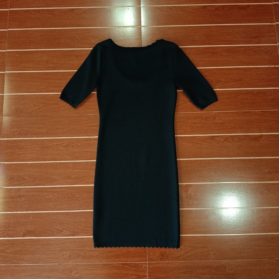 Zara - Scalloped Tube, Women's Fashion, Dresses & Sets, Dresses on Carousell