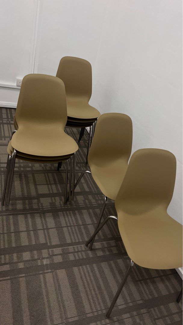 Leifarne olive top green