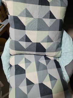 EKGULDMAL cushion cover, geometric natural, 20x20 - IKEA