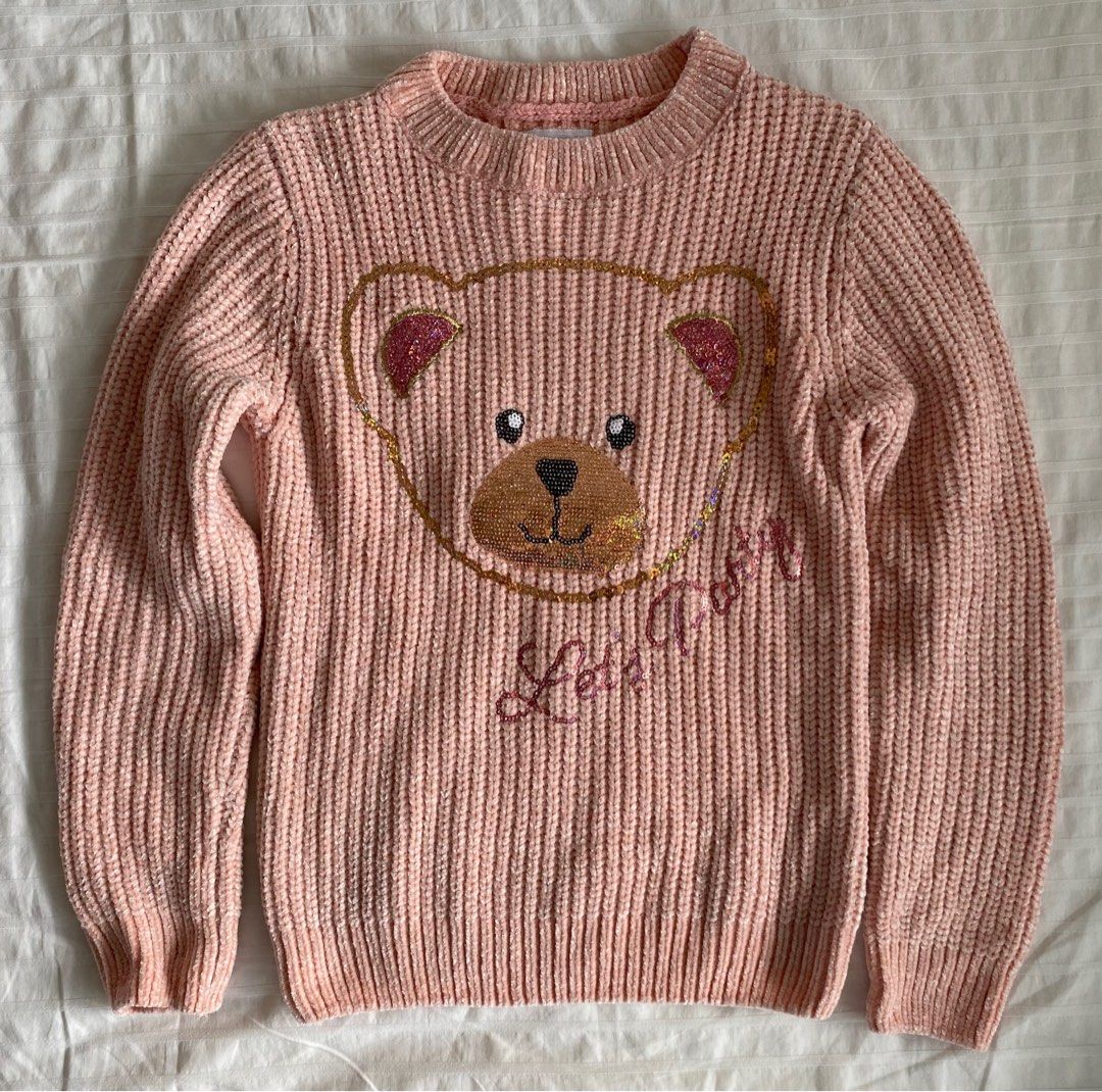 Kids 8-9Y Cute Sweater (Category: Babies & Kids Fashion) located in Pasay City. Submitted by Declutter_Cha (Listing ID 1277203777, Image 1). Description: Looks brand new. Used once. .