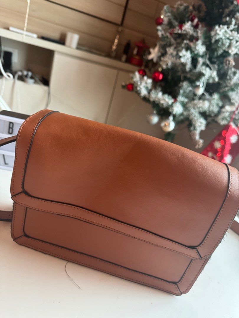Forever 21 best sale sling bag