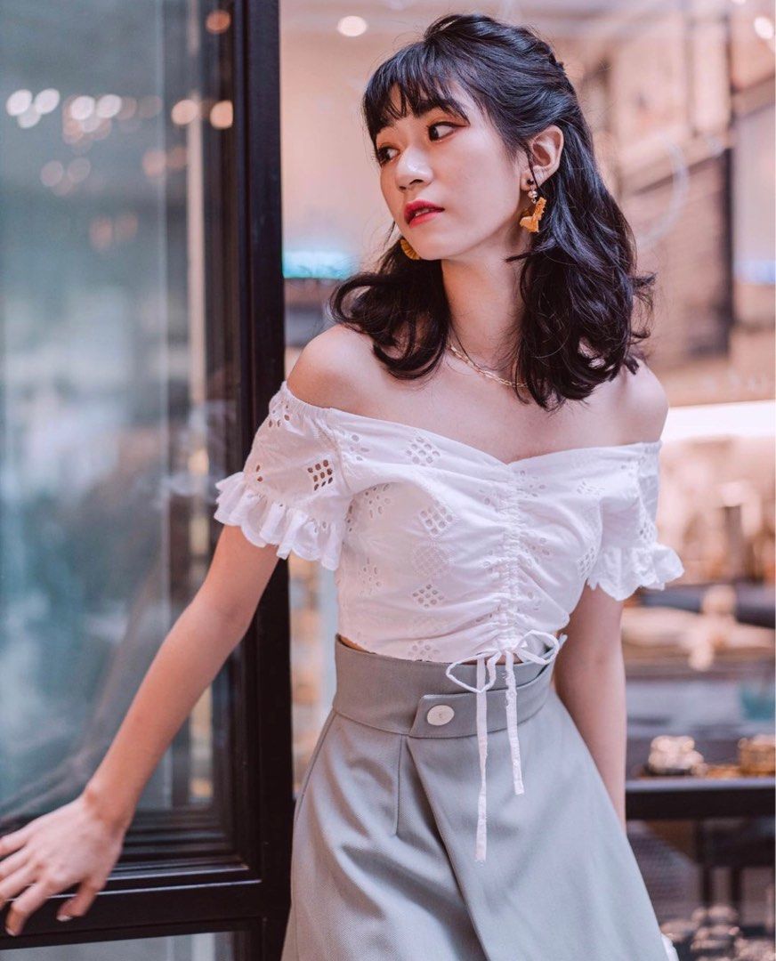 Off shoulder 2025 drawstring crop top
