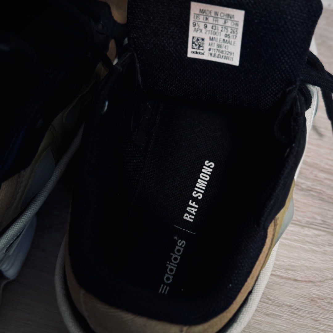 Raf simons best sale ozweego 3 khaki