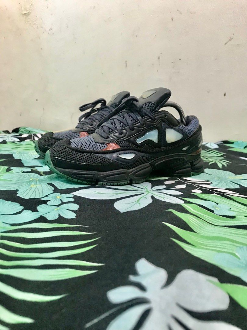 Night marine ozweego discount