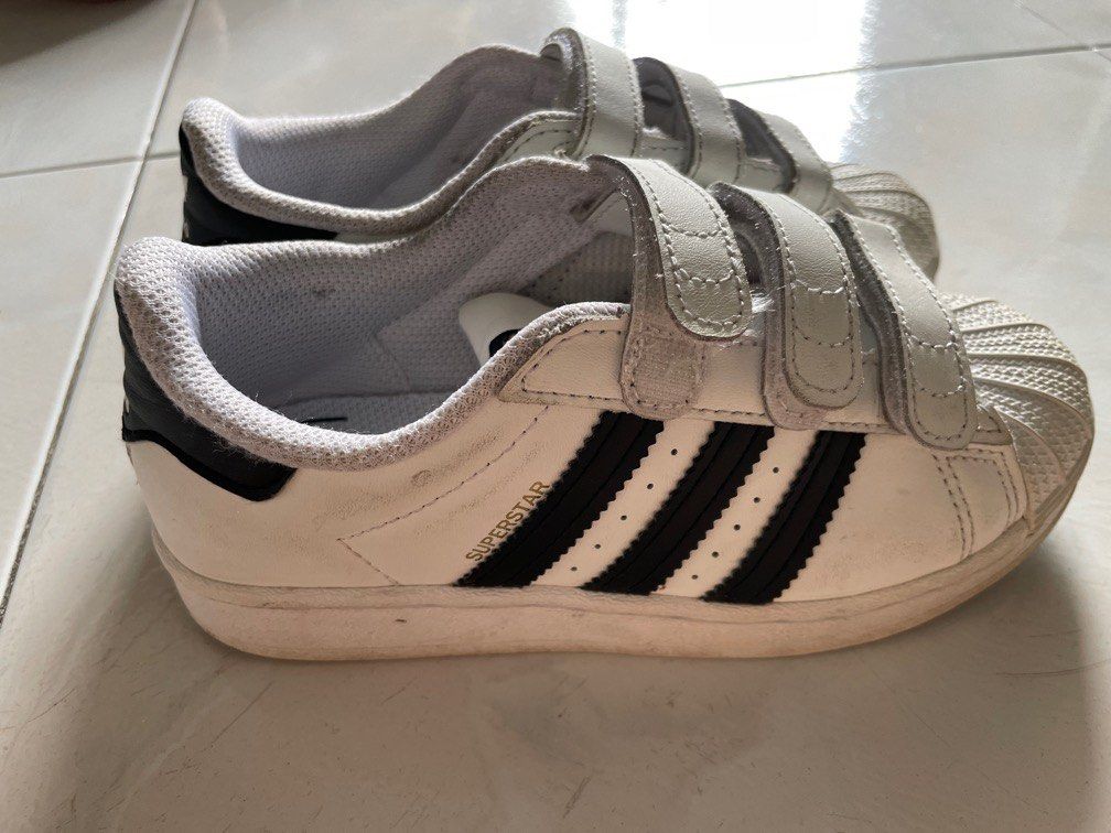 Girl in adidas clearance superstar