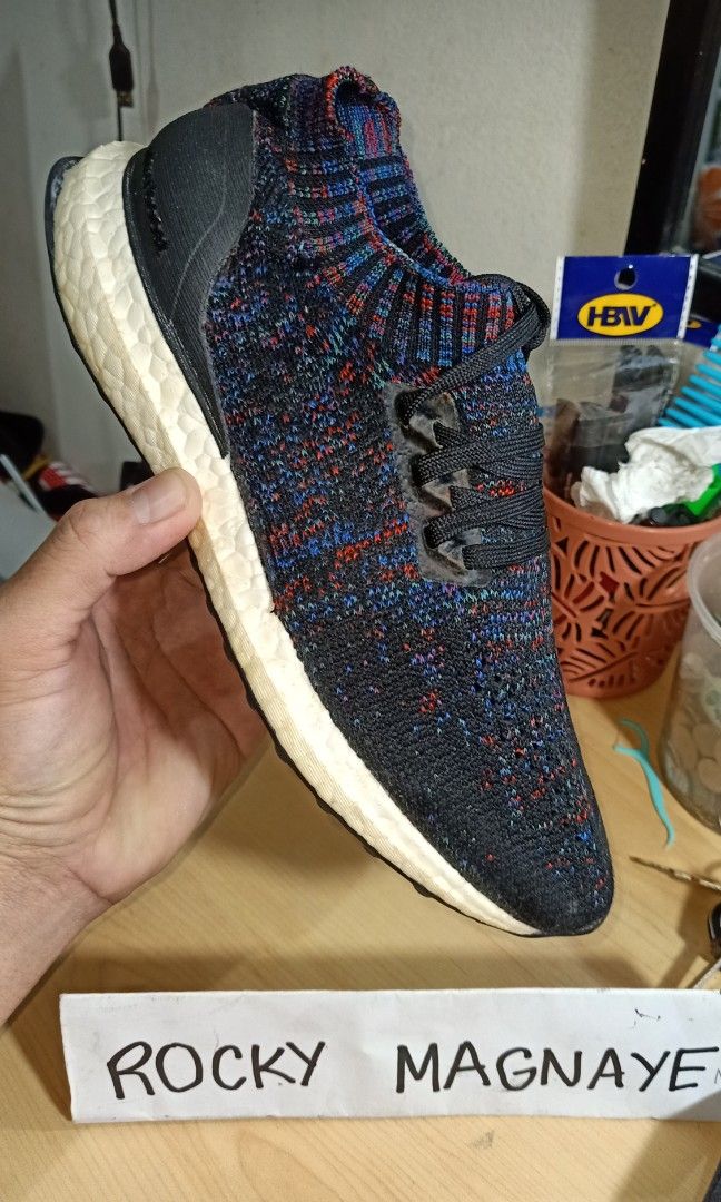 Ultra boost uncaged core black active red cheap
