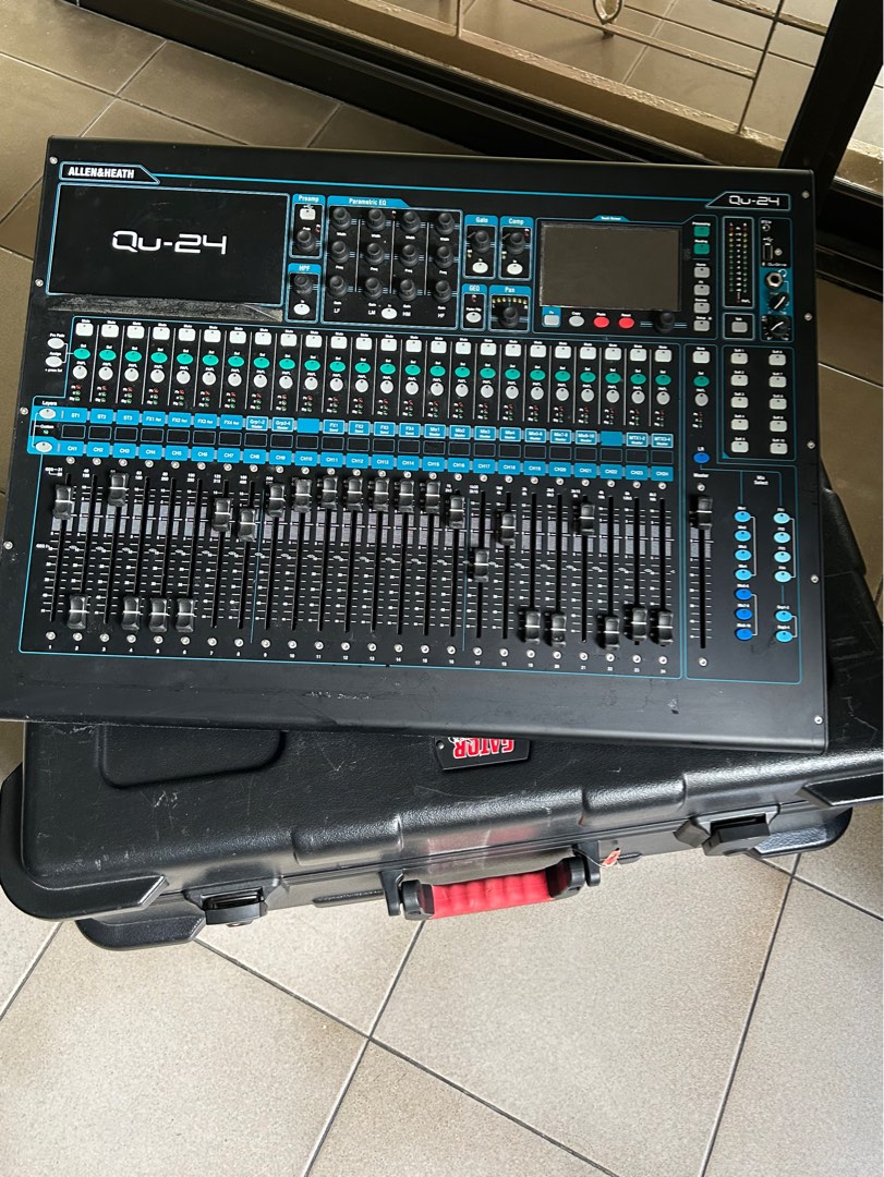Allen and Heath Qu24, Hobbies & Toys, Music & Media, Music Accessories