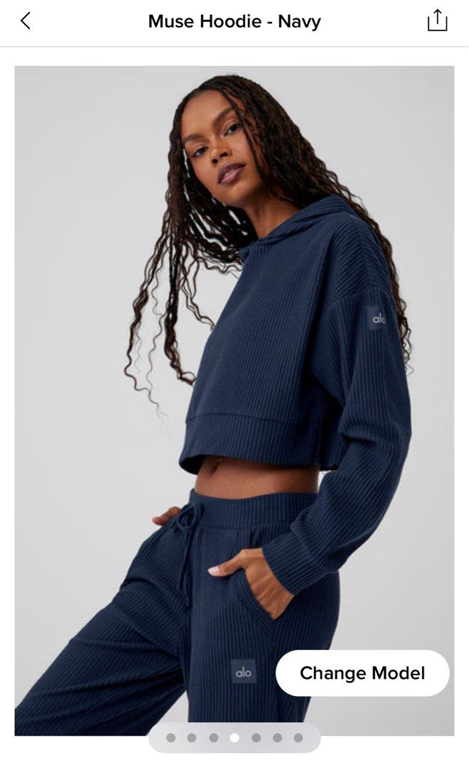 Alo Muse Hoodie & Sweatpants - Full Set, Women's Fashion, Dresses & Sets,  Sets or Coordinates on Carousell