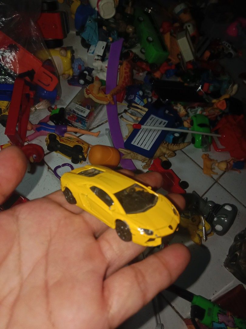 Aneka hw dan diecast