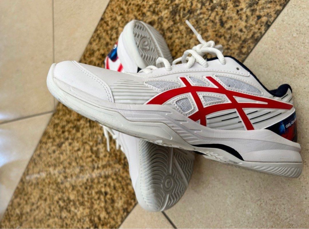 ASICS gel game us size 6 Sports Equipment Sports Games Racket