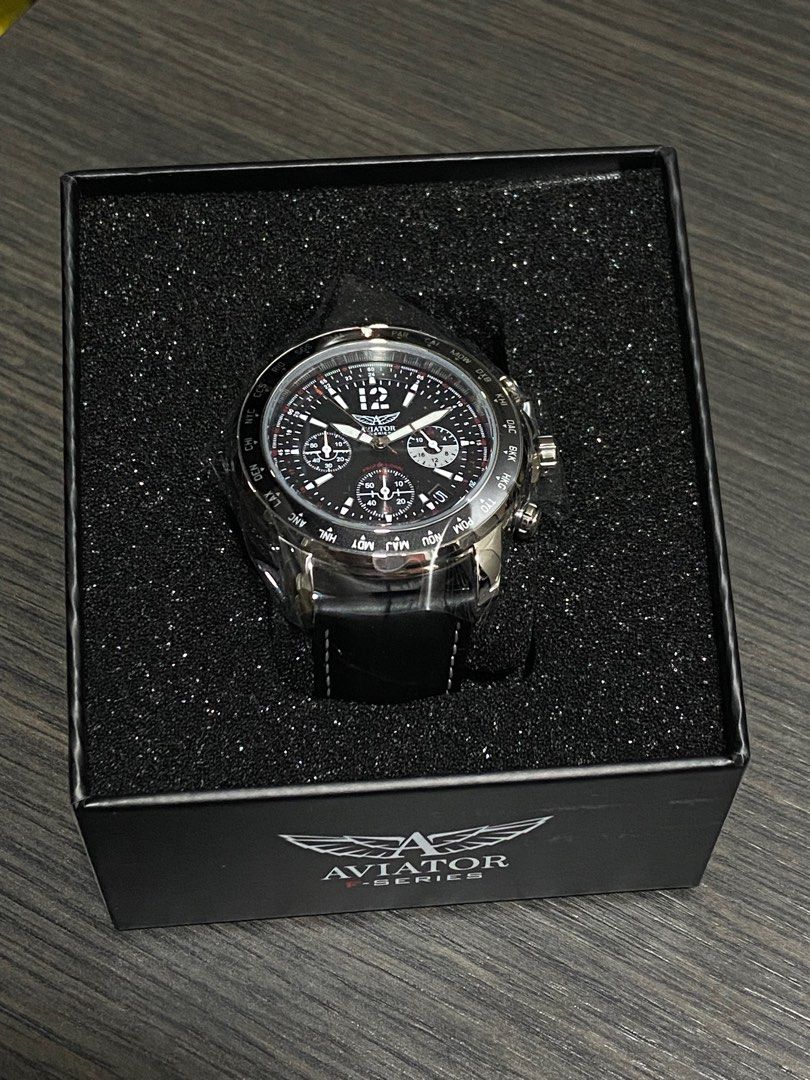 Aviator avw8822g80 outlet