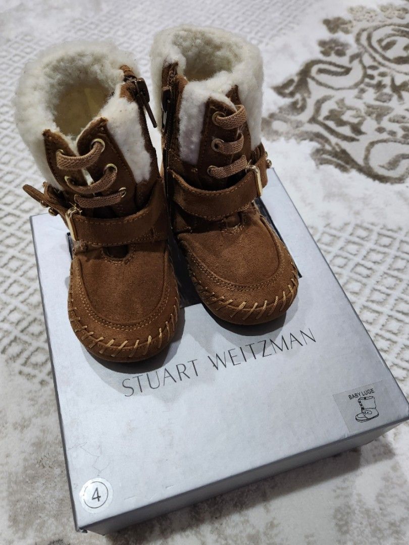 Stuart weitzman top baby boots
