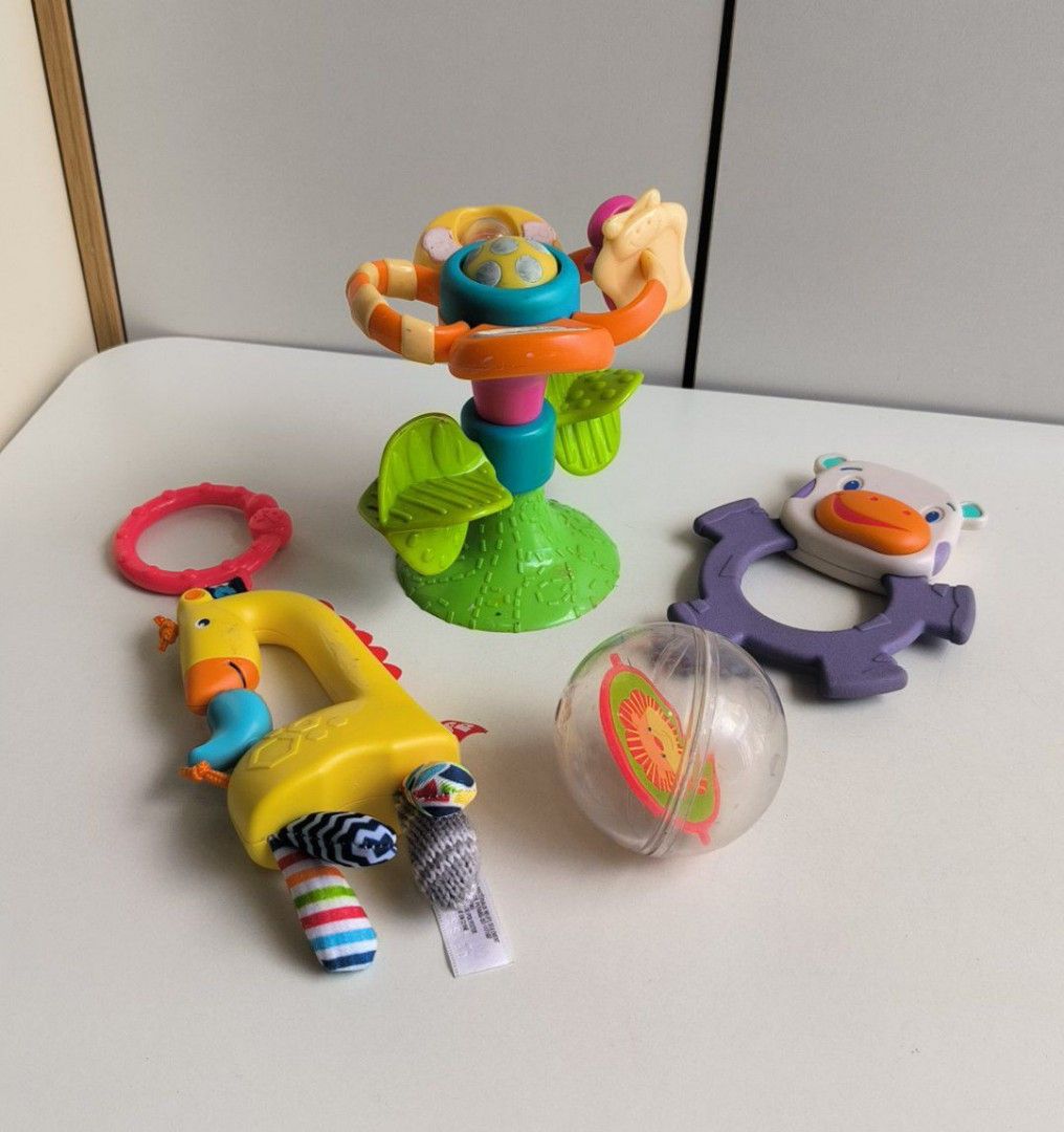 Scoop rocker, Hobbies & Toys, Toys & Games on Carousell