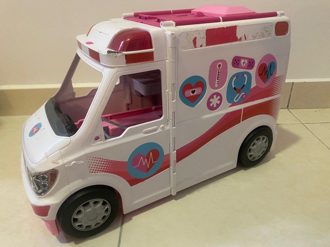 camion ambulance barbie