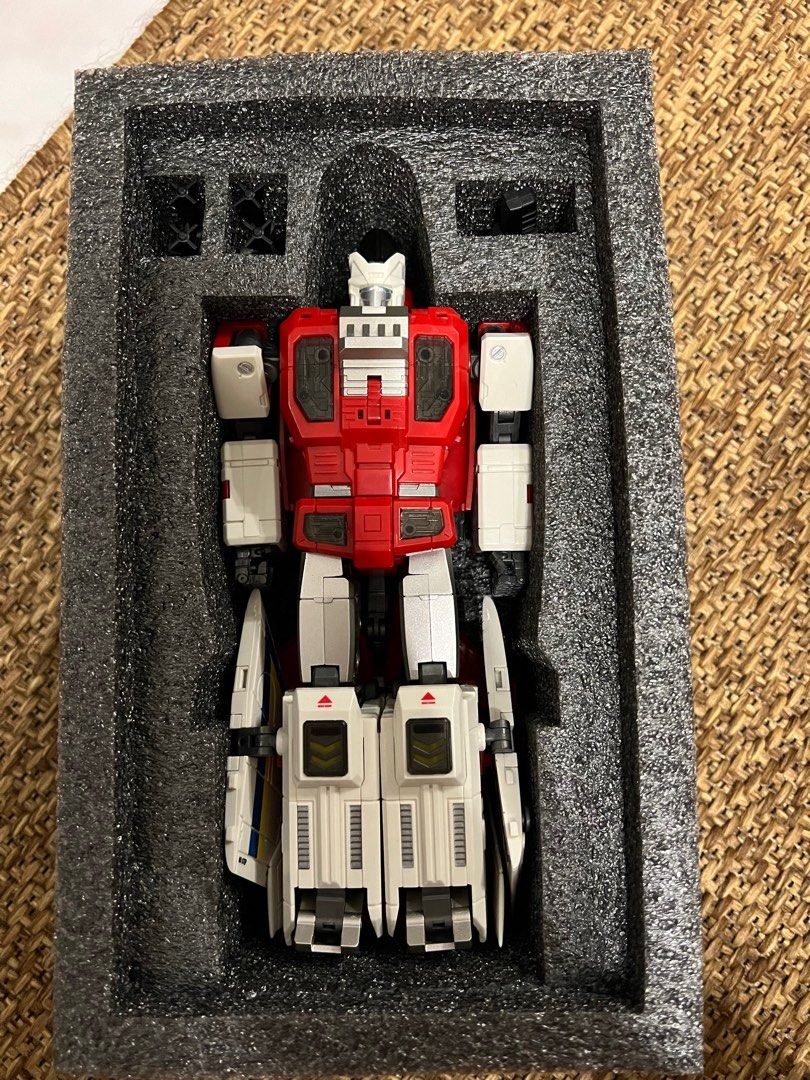 Aerialbots toys hotsell