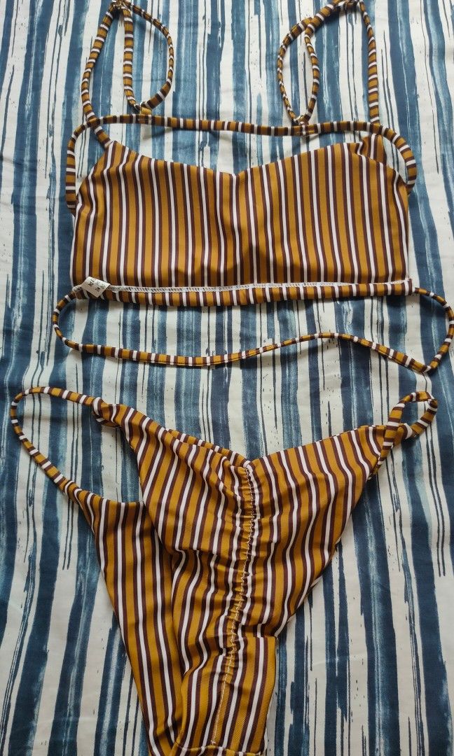 Bikini small (Category: Bikinis & Swimsuits) located in Bocaue. Submitted by richdcshop (Listing ID 1277201216, Image 2). Description: Comes with padding..