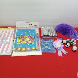 Birthday party accessories for 35 each *Z5N